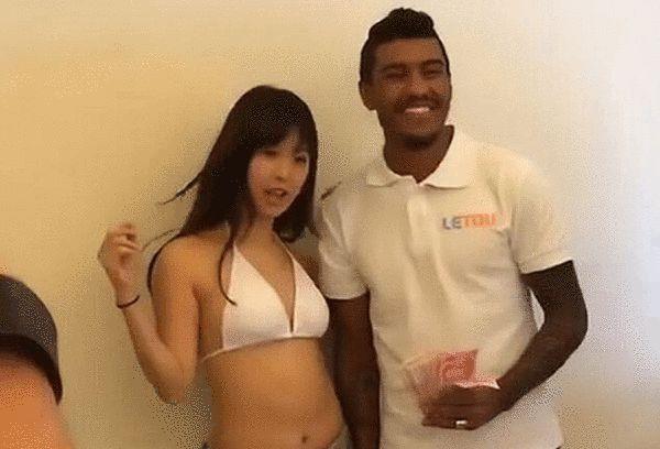 chinese国产打屁股女朋友