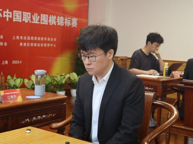 成人在线播放视频